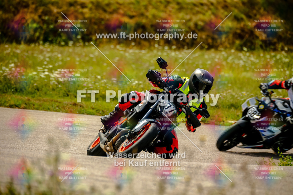 Chambley Juli-2967 | Hier findet Ihr Bilder von Touristenfahrten auf der Nürburgring Nordschleife oder von anderen Veranstaltungen die ich besucht habe. Viel Spass beim Durch Schauen 