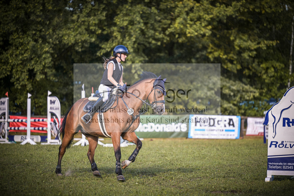 DOS_1045 | Entdecke hochwertige Reitturnierfotos von Foto Oger. Professionell, emotional und authentisch – jetzt Lieblingsmomente im Shop bestellen.Deutschlandweite Turnierfotografie. - Realisiert mit Pictrs.com