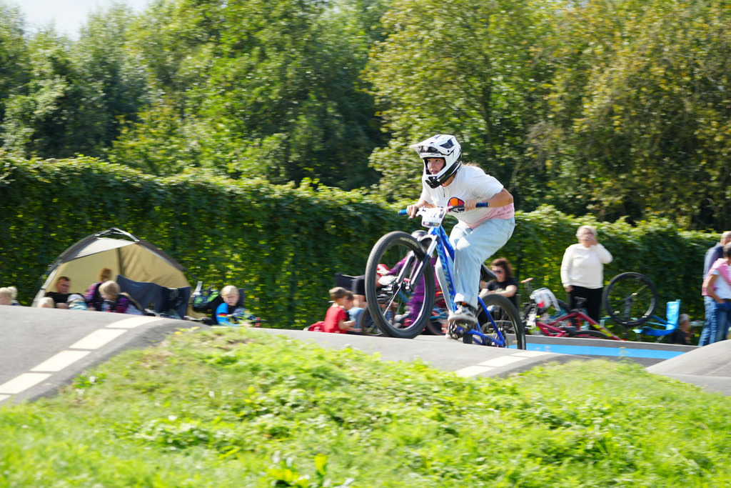 Startnr-372-Sahra_Krey-DSC00769 | German Pumptrack Series - Realisiert mit Pictrs.com