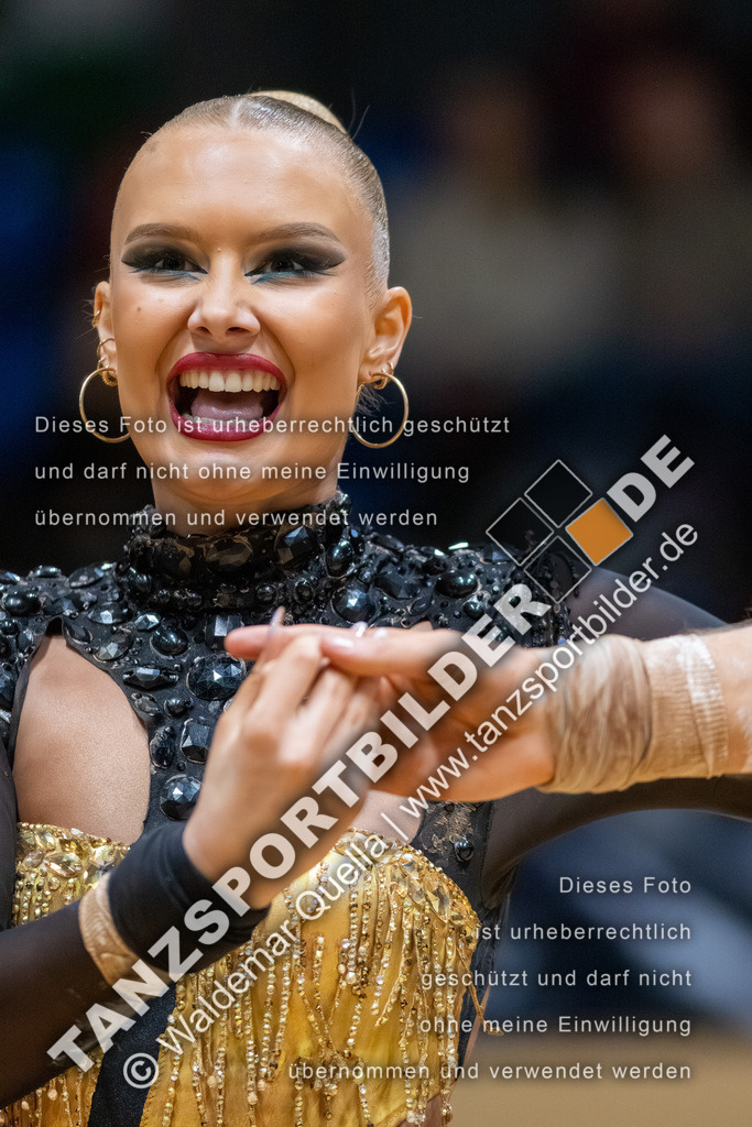 20260328-02718 | Hier finden Sie Tanz Bilder vom Latein und Standard Formationen tanzen. Sportbilder vom Tanzsport. Schöne Fotos und von Weltmeisterschaft, Europameisterschaft, Bundesliga, Regionalliga, Oberliga und Landesliga sowie von GOC Stuttgart, DanceComp, WM Bremen
