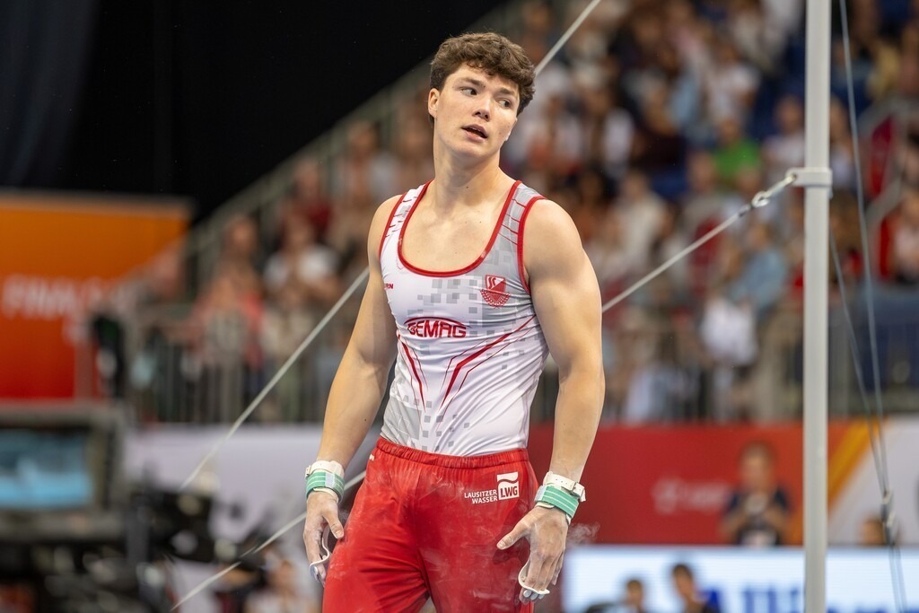 DM Finals 2026; Gerätfinals Männer Reck | DM Finals 2026; Gerätfinals Männer Reck***Radomyr Stelmakh nach seiner Übung - Realisiert mit Pictrs.com