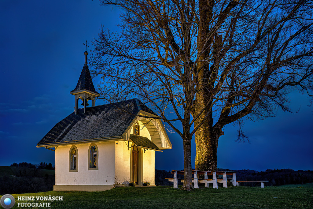Alte_Architektur_0026 | Alle Bilder von Heinz Vonäsch Fotografie können alle zu günstigen Preisen gekauft werden! Download der Bilder, Ausdrucke, Postkarten, Tassen T-Shirts, Kalender, Alu- Dibond usw. - Realisiert mit Pictrs.com