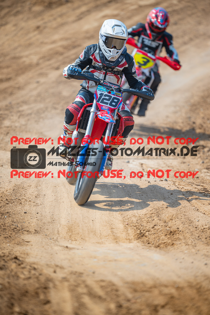 MaZZes-Fotomatrix-20260816-615348 | ROOKIES