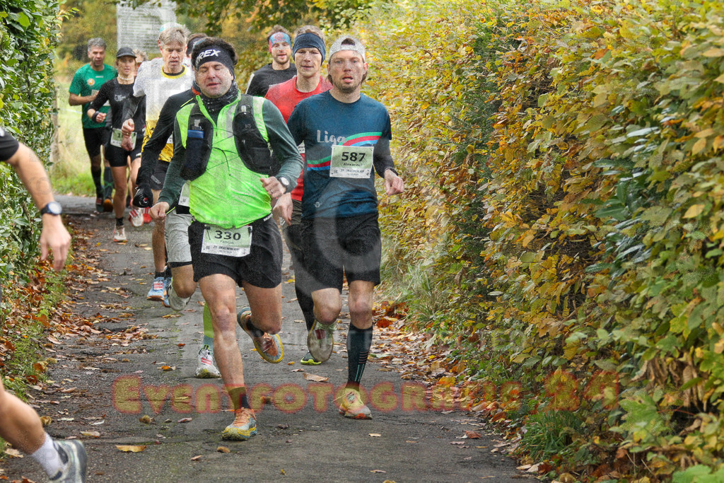 251026_1004_EV4_3900 | Sportfotografie im Rhein-Sieg Kreis, Köln, Bonn, NRW, Rheinland Pfalz, Hessen, etc. Unser Tätigkeitsfeld umfasst den Laufsport vom Volkslauf über den Marathon, Duathlon, Triathon bis zum Ultralauf wie Kölnpfad Ultra oder Schindertrail.