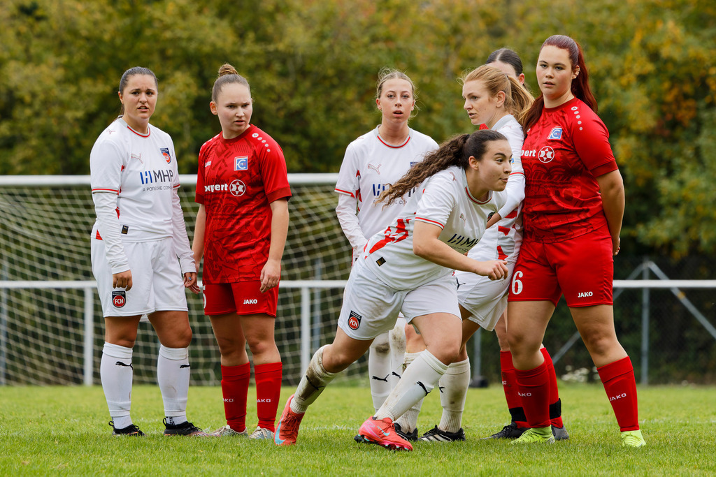 FCEFCH_251012_3900 | Fotopresso – Sportfotografie in Heidenheim & Umgebung. Professionelle Sportfotografie für unvergessliche Momente. Dynamische Action-Shots, emotionale Szenen & hochwertige Bilder. - Realisiert mit Pictrs.com
