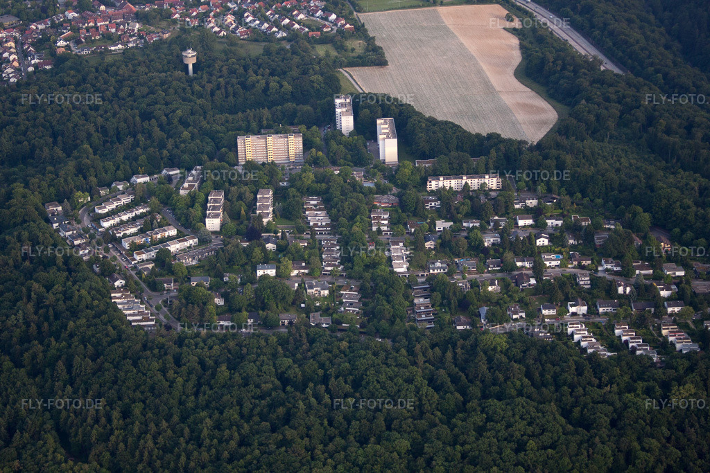 Luftbild: Durlach Bergwaldsiedlung im Ortsteil Durlach in Karlsruhe im Bundesland Baden-Württemberg in Deutschland. Foto: IMG_57876.jpg vom 14.06.2013 durch Werner Riehm/FLY-FOTO.de