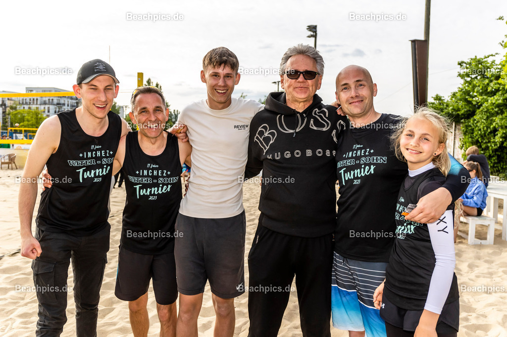 2023-00070774-Vater-Sohn-Turnier |  18.05.2023; Berlin Foto: Gerold Rebsch - www.beachpics.de
