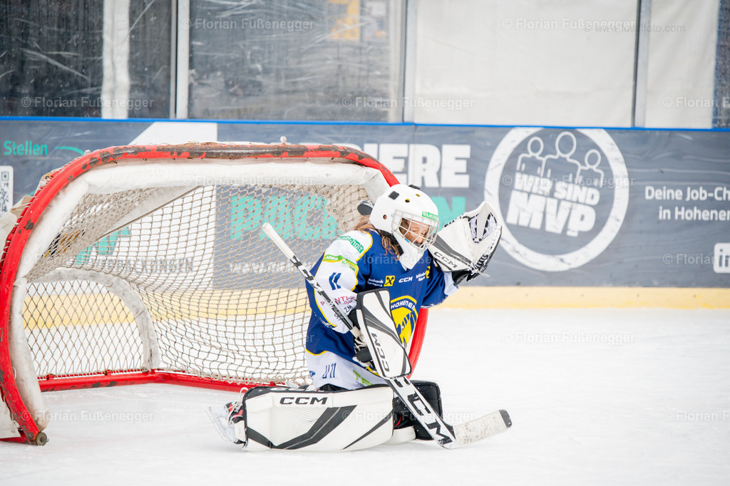 2025-02-16-U9-Hohenems-113 | "Fussifoto.com – Ihr Ansprechpartner für hochwertige Fotografie! Entdecken Sie kreative Bilder und professionelle Dienstleistungen. Kontaktieren Sie uns für Ihre Projekte!"