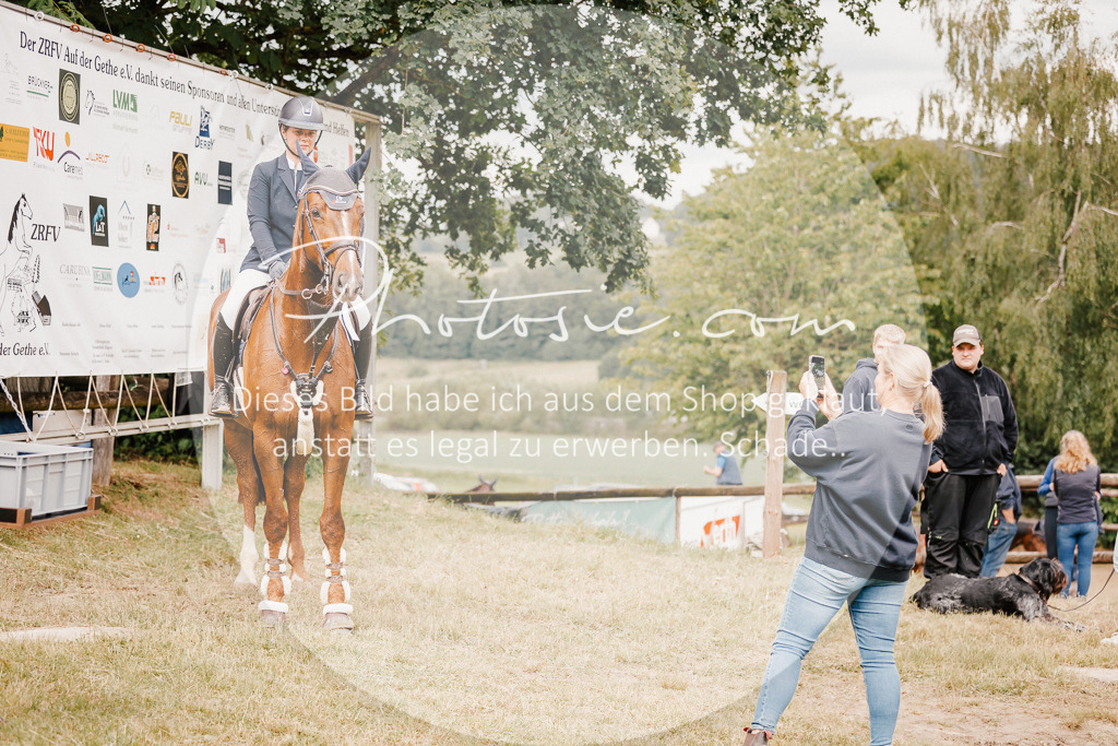 3I6A2522 | Stimmungsvolle Portraits und Reitsportfotografie im Ruhrgebiet und im Münsterland.

Pferdefotografie, Hundefotografie, Tierfotografie, Reportagen, Portraits von Tier und Mensch, Turnierfotografie in Bochum, Recklinghausen, Marl, Haltern am See, Dülmen.. - Realisiert mit Pictrs.com