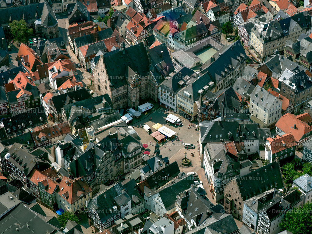 4s03407 | Rathaus und Marktplatz Marburg