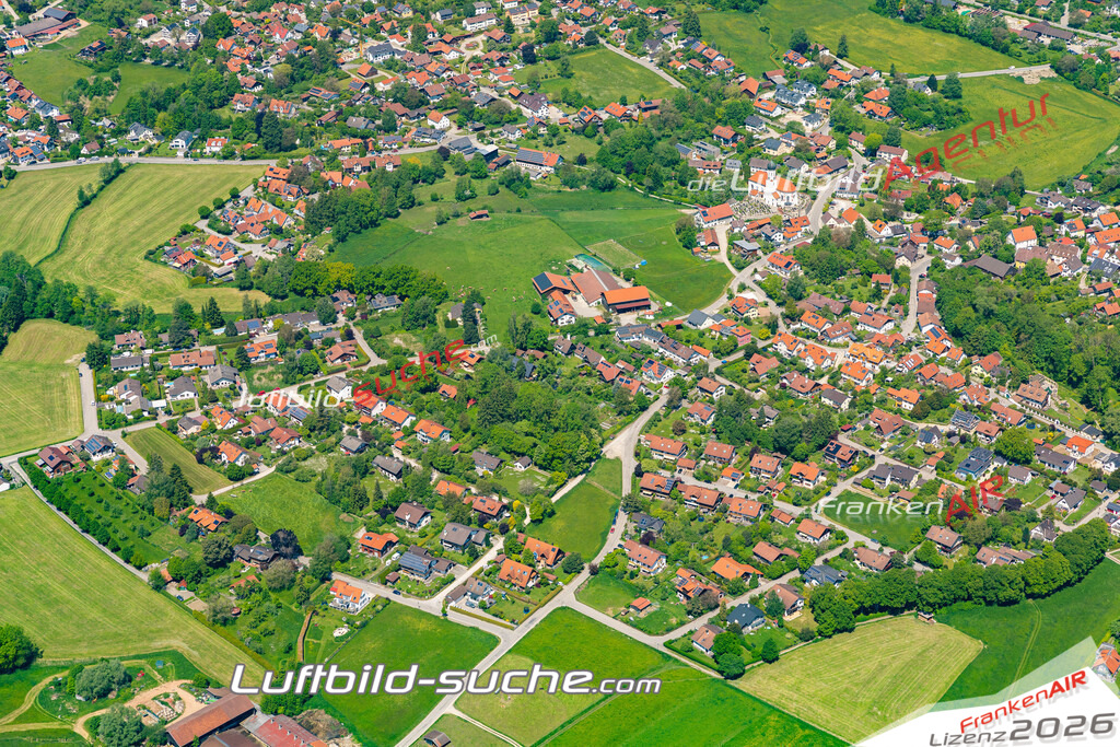 Aktuelles Luftbild von sankt-georgen diessen-am-ammersee - Die Luftaufnahme wurde 2021 mittels UL-Flugzeug erstellt ( keine Drohne ) - hochauflösende Kamera-Systeme von  Canon -Beste Qualität - Für grossformatige Ausdrucke geeignet. Die Geschenkidee !
