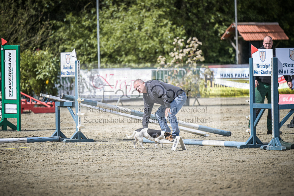 DOS_0738 | Entdecke hochwertige Reitturnierfotos von Foto Oger. Professionell, emotional und authentisch – jetzt Lieblingsmomente im Shop bestellen.Deutschlandweite Turnierfotografie. - Realisiert mit Pictrs.com