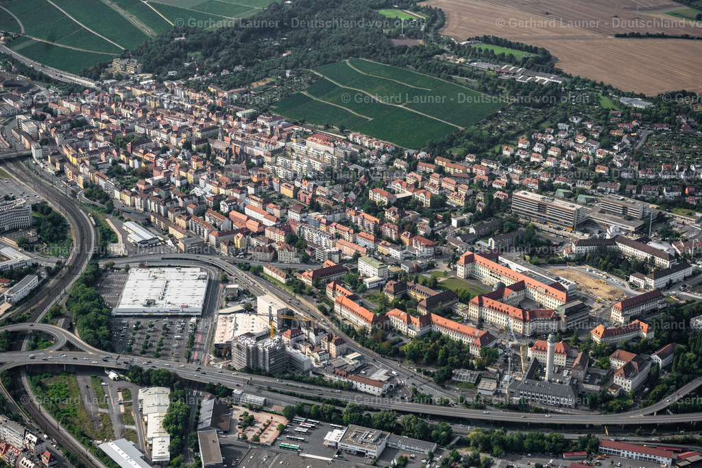 4047738 | WüRZBURG 21.08.2021 Ansicht des Innenstadtbereiches des Ortsteiles Grombühl im Nordosten von Würzburg im Bundesland Bayern, Deutschland. // View of the inner city area of a??a??the district Grombuehl in the northeast of Wuerzburg in the state Bavaria, Germany. Foto: Gerhard Launer