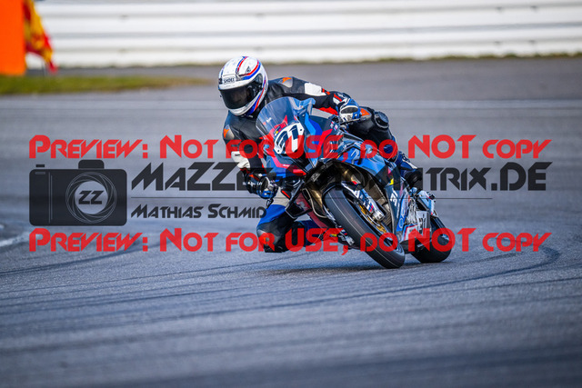 MaZZes_FotoMatrix_230311_5258 | Fotograf Mathias Schmid
Sportfotograf,
Eventfotograf,
Hochzeitsfotograf,
Portraitfotograf