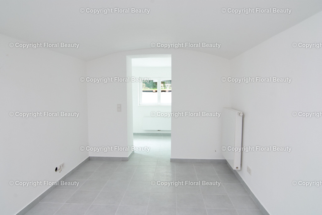 Altbauhaus nach Renovierung | Gewölbe im Keller - Realisiert mit Pictrs.com