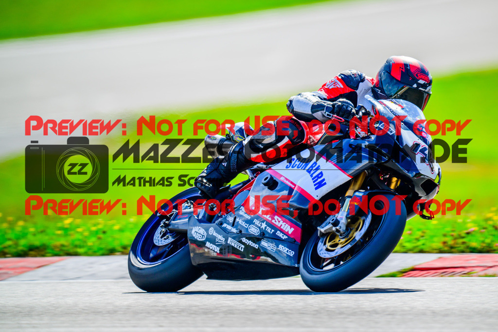 MaZZes_FotoMatrix_240911_6007705_8290 | ROT