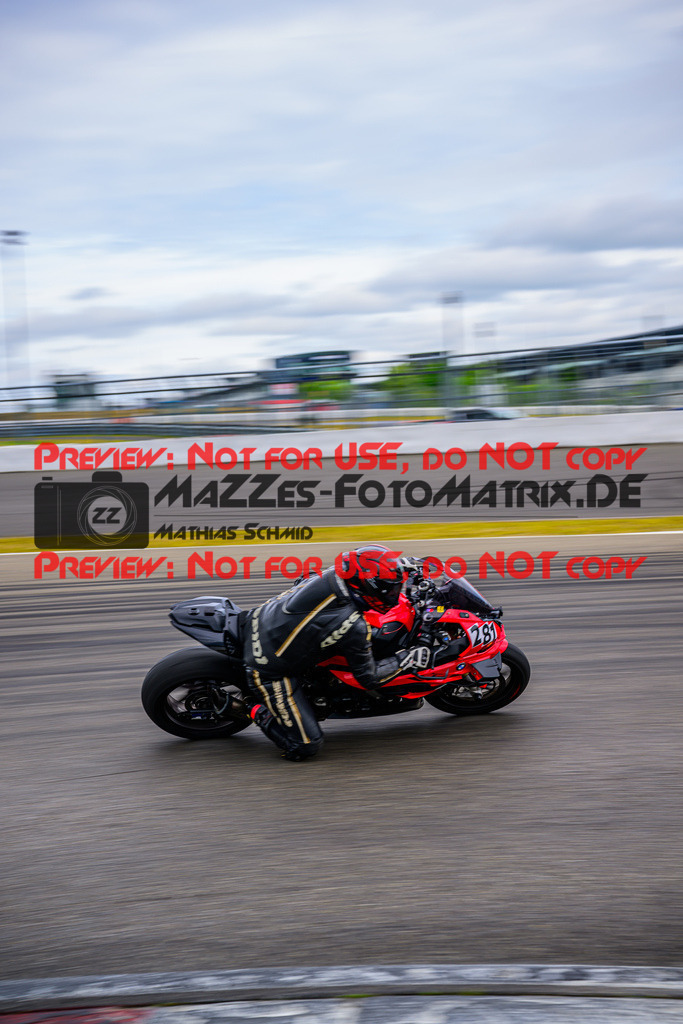 MaZZes_Fotomatrix_20250527_6021986_3466 | GELB