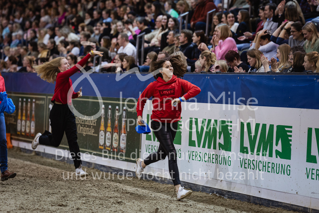 240113_Münster_Kostümspringen-346 | Deine schönsten Turniermomente als professionelle Fotos! Entdecke hochwertige Pferdesport-Fotografie im Online-Shop. Jetzt Fotos finden & bestellen!