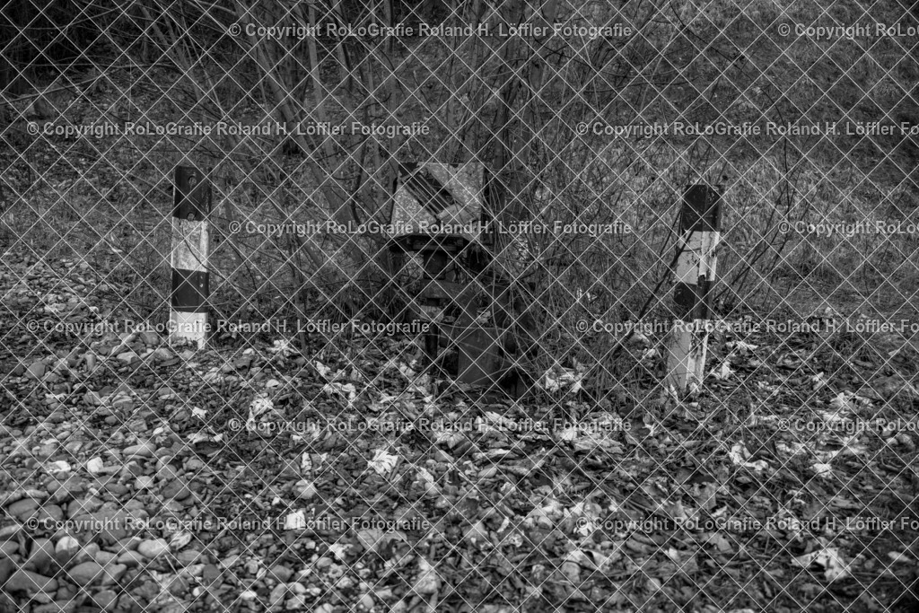 Eisenbahnnostalgie_08 | Ausgedienter Weichensteller - Realisiert mit Pictrs.com