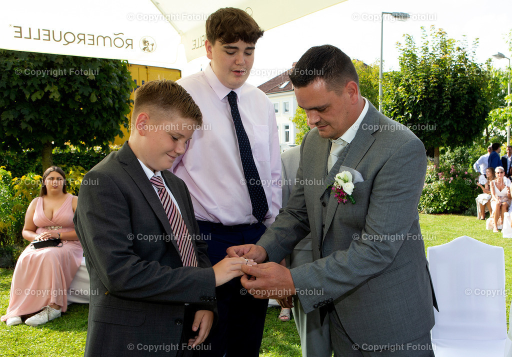 KERSTINFREDYHOCHZEIT_260822_120 | bilder, linz, photo, foto, fussball, sport, fotolui, bundesliga