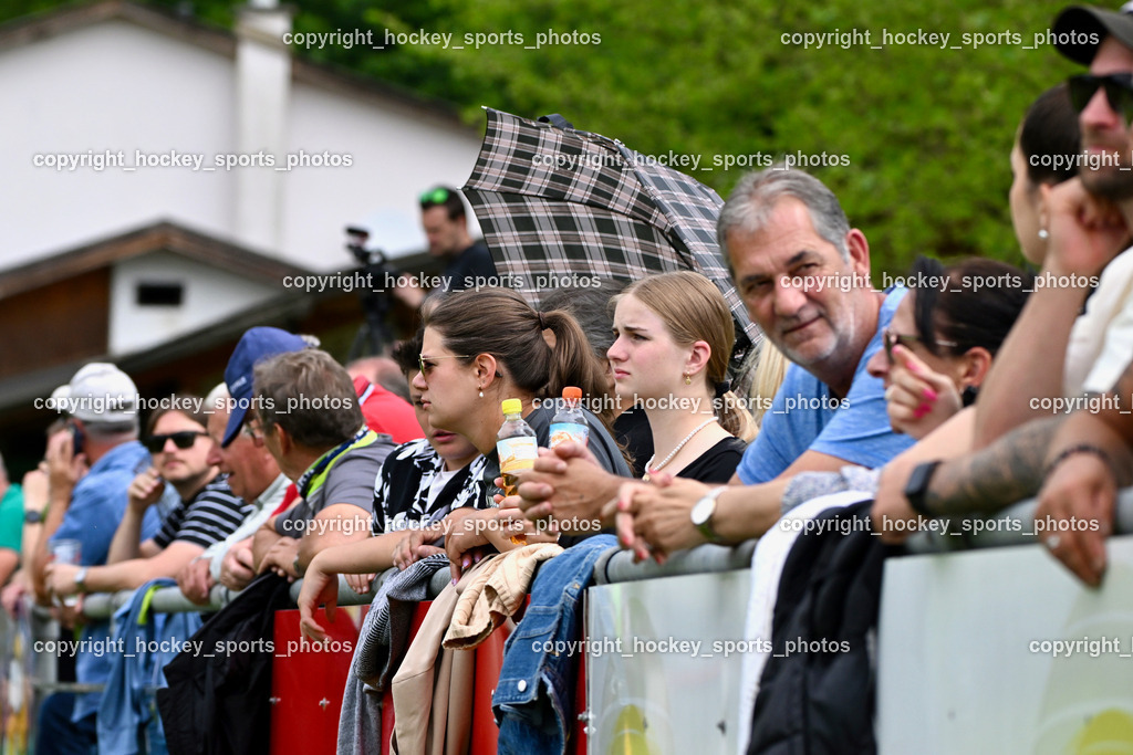 ATUS Velden vs. VST Völkermarkt | Besucher Sportplatz St. Egyden, ATUS Velden vs. VST Völkermarkt, ATUS Velden vs. VST Völkermarkt am 30.05.2024 in St. Egyden (Sportpark St. Egyden), Austria, (Photo by Bernd Stefan)