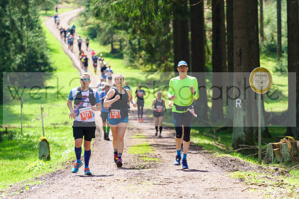 Rennsteiglauf 2023 | Rennsteiglauf 2023 am 12. Mai 2023 - Marathon-Strecke Neuhaus/Rwg. - Schmiedefeld