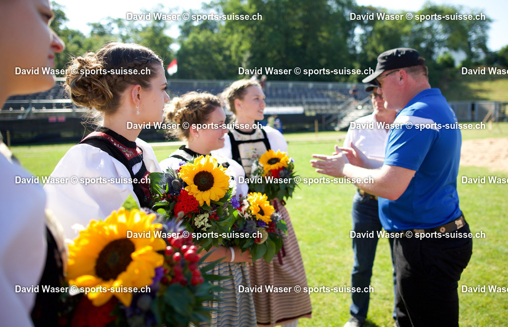 Les demoiselles d_honneurs _ la Solothurner Kantonalschwingfest _ Obergösgen le 25.06.2023_ Photos_ Waser David _Sports-suisse.ch_ (3) | sports-suisse.ch