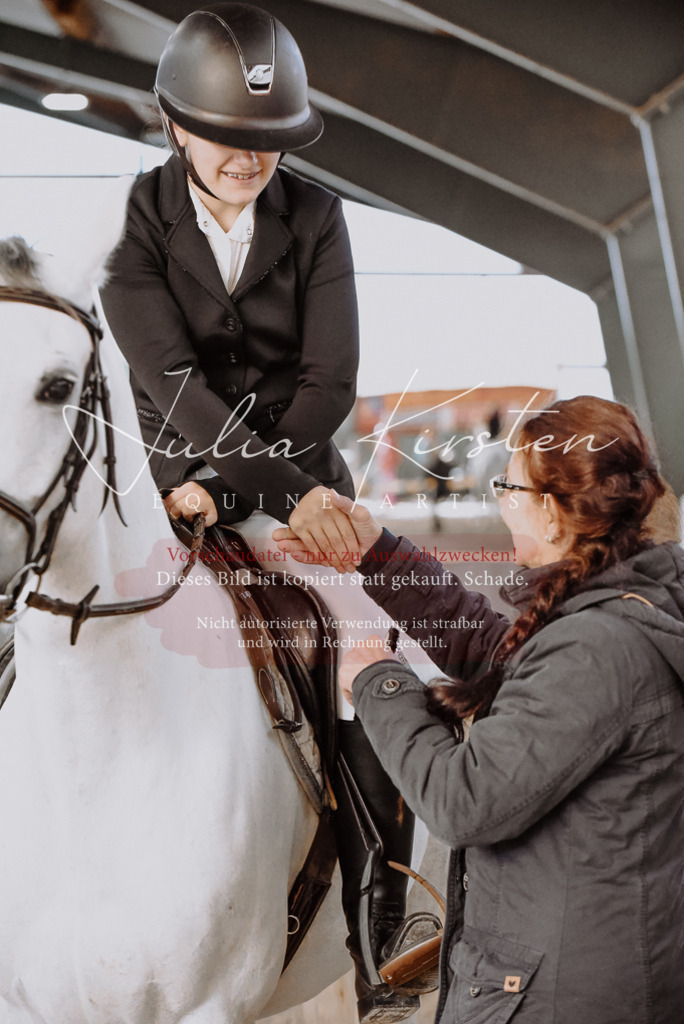 DSC_7505 | Pferde- und Turnierfotografie in Westsachsen. Pferdeportraits, Auftragszeichnungen und intuitive Kunst.