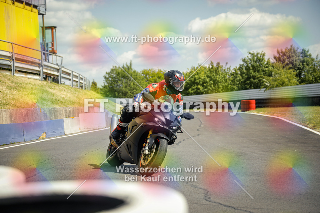 OBK_Mai_Justin_Uwe-10978 | Hier findet Ihr Bilder von Touristenfahrten auf der Nürburgring Nordschleife oder von anderen Veranstaltungen die ich besucht habe. Viel Spass beim Durch Schauen 