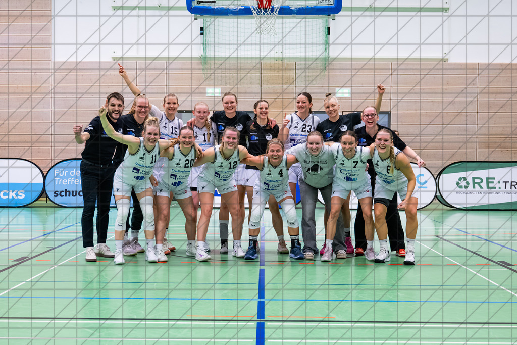 2. DBBL Nord 25/26 | Spieltag 08 | BBC Osnabrück vs. LionPride Braunschweig | 16.11.25: 2. DBBL Nord 25/26 | Spieltag 08 | BBC Osnabrück vs. LionPride Braunschweig / Osnabrück / Deutschland  //   CREDIT:www.bullenfotos.de, Martin König, Hörner Weg 40, D-49078 Osnabrück, +4917663732967 // Nutzung und Weitergabe nur zu den vereinbarten Zwecken. Presseanfragen an Ersteller. Alle Rechte beim Ersteller. Honorierung nach MFM. - Realisiert mit Pictrs.com