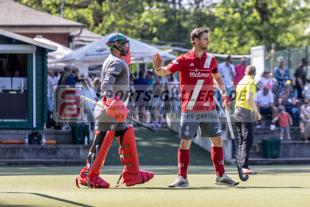 MJ_2024-.05-11-H-HTCU-Alster-29 | Friedrich Gröpper (Der Club an der Alster #5) &amp; Thomas Ian Alexander (Der Club an der Alster #1), Uhlenhorst Mülheim - Der Club an der Alster am 11.5.2024 im Waldstadion, Mülheim a. d. Ruhr
