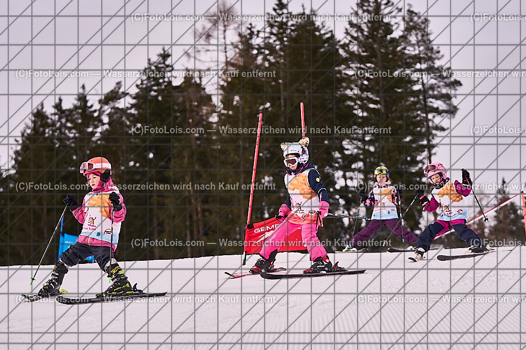 _ALP8935_Neujahrs-Skikurs | Ski- und Snowboardschule Haginger beim NEUJAHRS-Skikurs 2026, Kursabschlussrennen am Mo 5. Jänner 2026.