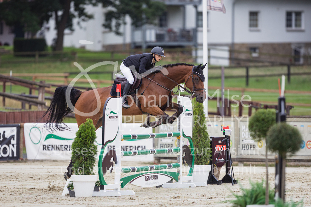 230727_BHO_Stil-L2-245 | Deine schönsten Turniermomente als professionelle Fotos! Entdecke hochwertige Pferdesport-Fotografie im Online-Shop. Jetzt Fotos finden & bestellen!