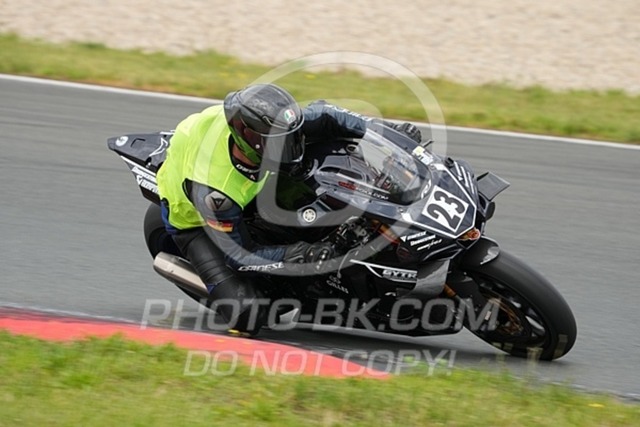 2024_07_06_PBK_33499 | Sportfotografie; SlowMotion; Video; Rennstrecke; Hafeneger; Speer; Racing; RSE; BMW; CBO; Trackday; Motorsportarena; Hockenheimring; Brno; Most; Barcelona; Valencia