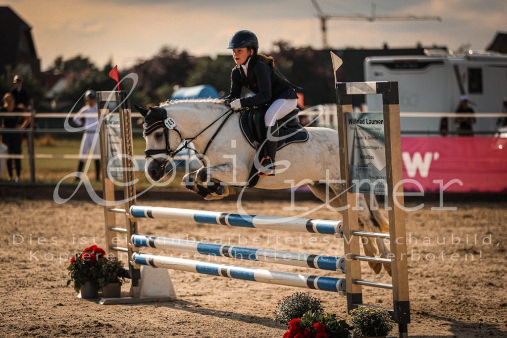 01.FrSpE00344 | Leoni Ertmer Photography - Realisiert mit Pictrs.com