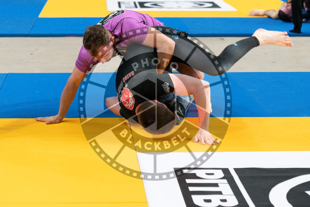 20250517PBB3760 | Athletes compete during the first day of the ADCC Amateur World Championship on May 15, 2025 in Warsaw, Poland. © Chiara Dazi / photoblackbelt