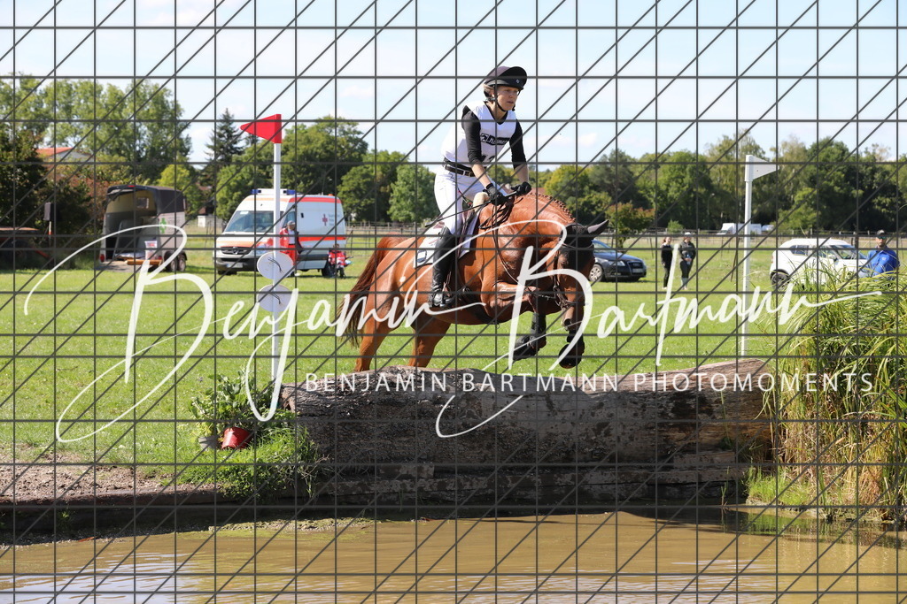 AZ2A0366 | Benjamin Bartmann Photomoments