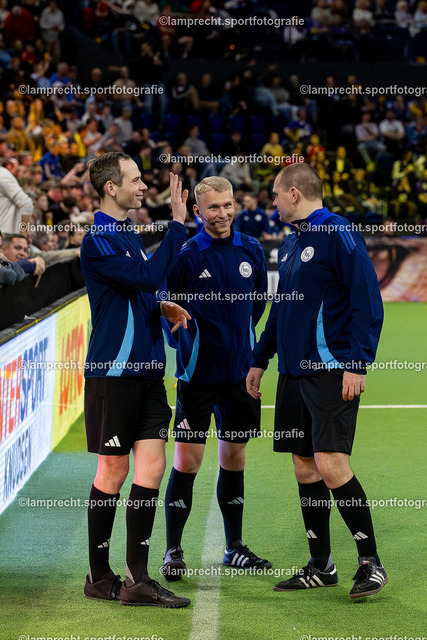 Fußball I Herren I Saison 2025-2026 I Hallenmasters Schleswig-Holstein 290 | Herzlich willkommen in meiner Fotogalerie für Sportmannschaften. Schau gerne mal rein, vielleicht ist Dein Team ja auch dabei! Falls nicht, schreib mir und wir ändern das! :)  - Realisiert mit Pictrs.com