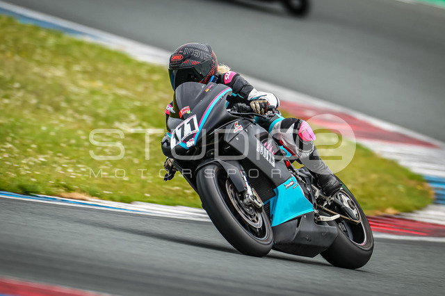 0171-260602ASN-010_171 | Deine Full-Service-Agentur für ✔️Videoproduktionen und ✔️Motorsportfotografie Jetzt Angebot anfragen!