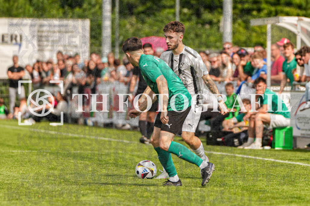 GER, FC Zell - FC Wittlingen, Fussball, Rothaus Bezirkpokal, Finale, Saison 2024/2025, 29.05.2025 | GER, FC Zell - FC Wittlingen, Fussball, Rothaus Bezirkpokal, Finale, Saison 2024/2025, 29.05.2025Foto: TH Fotografie/Alessio Bosco