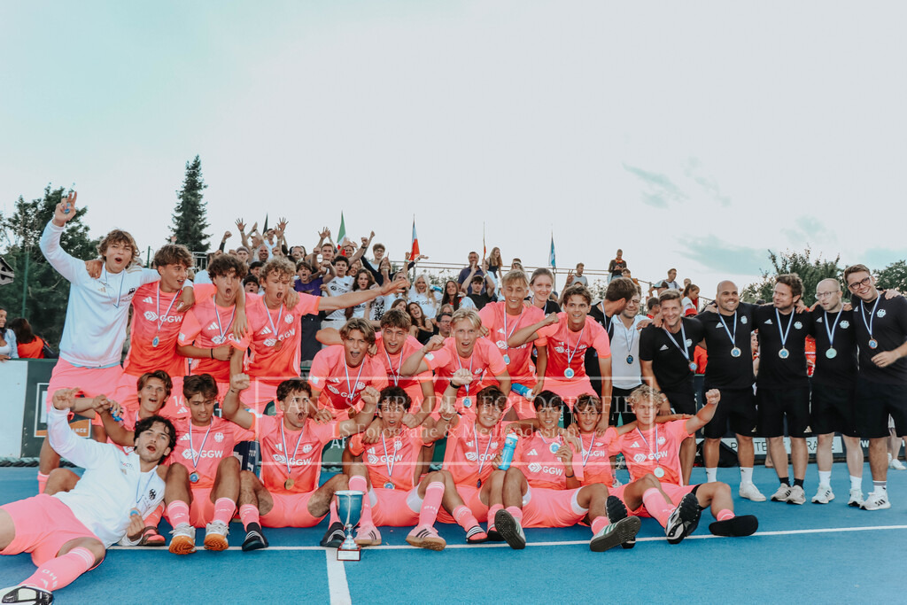 EM_MU18_F_GER-BEL_Lille_bearbeitet (12 von 30) | lanaschraderfotografie - Realisiert mit Pictrs.com