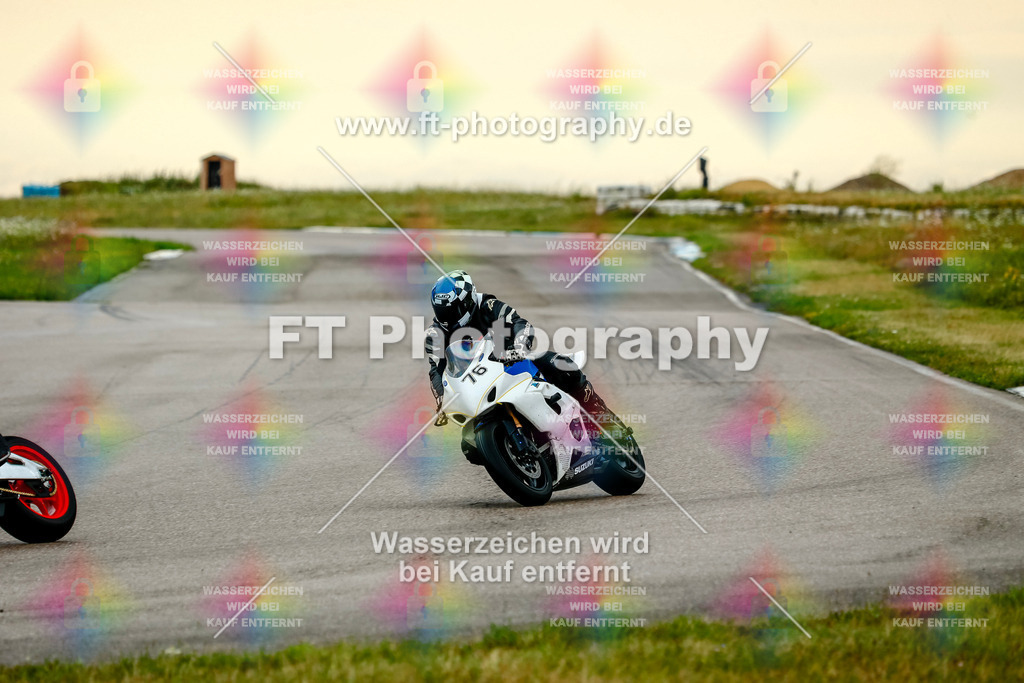 Chambley Juli-1657 | Hier findet Ihr Bilder von Touristenfahrten auf der Nürburgring Nordschleife oder von anderen Veranstaltungen die ich besucht habe. Viel Spass beim Durch Schauen 