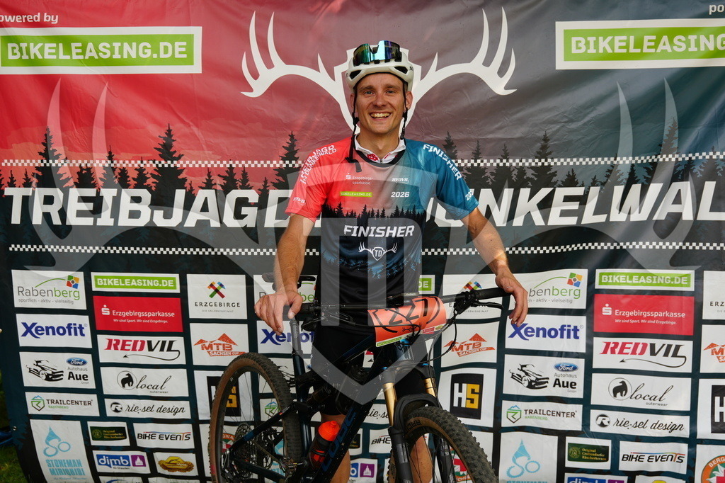 FC605650 | Fotogalerie der Treibjagd im Dunkelwald - Dein MTB Etappenrennen im Erzgebirge - Realisiert mit Pictrs.com