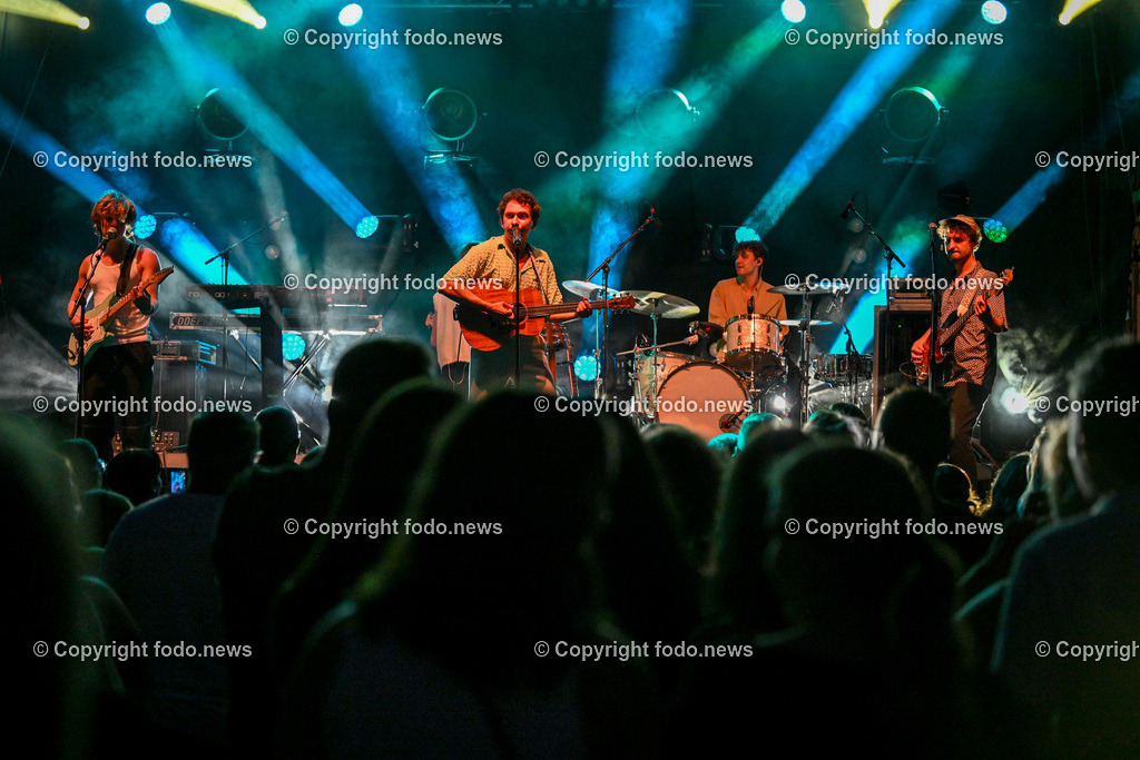 Posthof_ Julian le Play_ Open Air Konzert_ 25.08.2023-19 | 25.08.2023, Linz, AUT, Posthof, Open Air Konzert, im Bild Julian le Play (oesterreichischer Pop-Saenger, Songwriter), Rauschen Tour