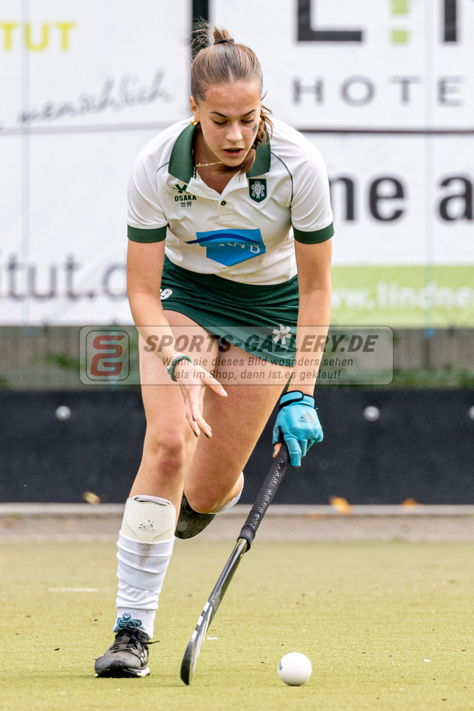 SFE_20231021_0190 | Deutsche Meisterschaft Weibliche U16 Halbfinale Uhlenhorst Mülheim - Berliner HC am 21.10.2023 in Köln (Düsseldorfer Hockeyclub 1905 e.V.), Photo: Stephan Fehrmann 2023 (Sports-Gallery)