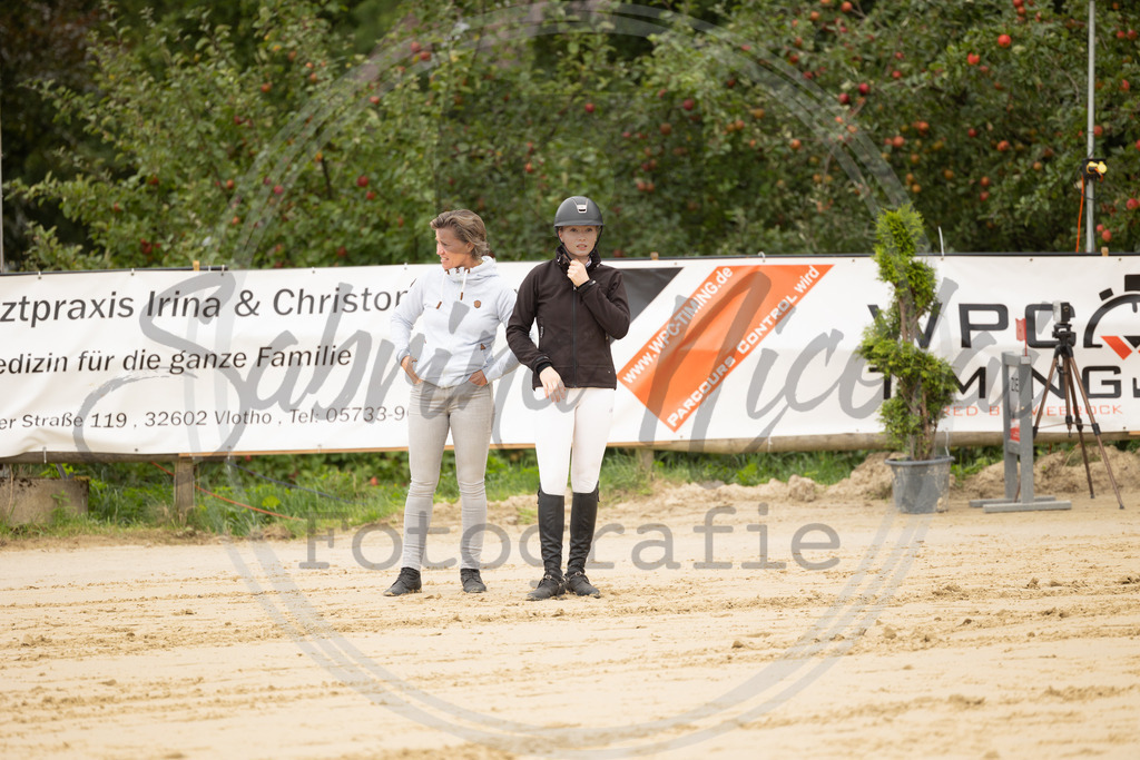 994A8903 | sabrinanicolaifotografie - Realisiert mit Pictrs.com