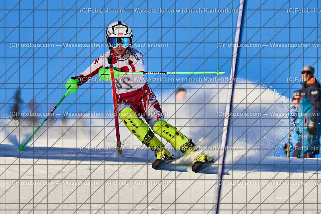 ALP5100_MASTERS-Cup_SL_Vorlaeufer | (C)FotoLois.com, Alois Spandl. FIS Masters-Cup Wildschönau 2024, Slalom auf der Piste Auffach FIS Schatzberg, Kategorien B Herrn,  C Damen und A Herrn, So 14. Jänner 2024.