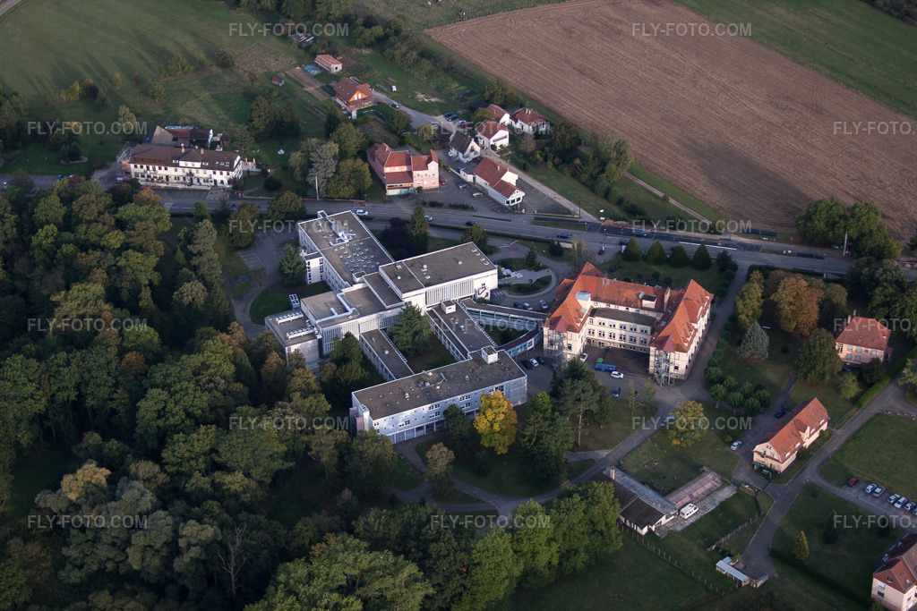 Aerial view: View of the town in Morsbronn-les-Bains in the state Bas-Rhin, France.Photo: IMG_53685.jpg taken on 09/30/2012 by Werner Riehm/FLY-FOTO.comResolution of the original: 4752 x 3168 px