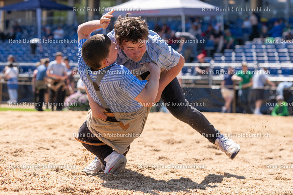 BUR02905 | René Burch leidenschaftlicher Fotograf aus Kerns in Obwalden.  Hier finden sie Sport, Landschaft und Natur Fotografie.
 - Realisiert mit Pictrs.com