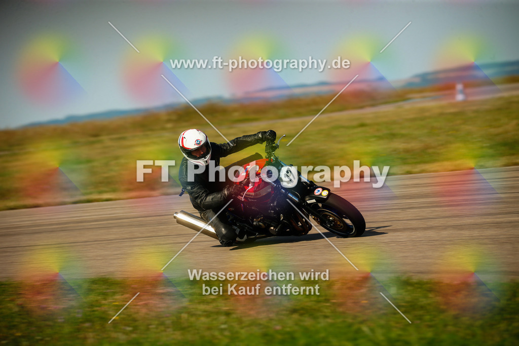 _MOT5793 | Hier findet Ihr Bilder von Touristenfahrten auf der Nürburgring Nordschleife oder von anderen Veranstaltungen die ich besucht habe. Viel Spass beim Durch Schauen 